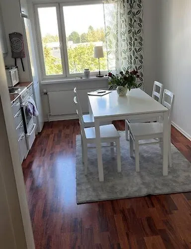 A Stylish, Newly Decorated Home!